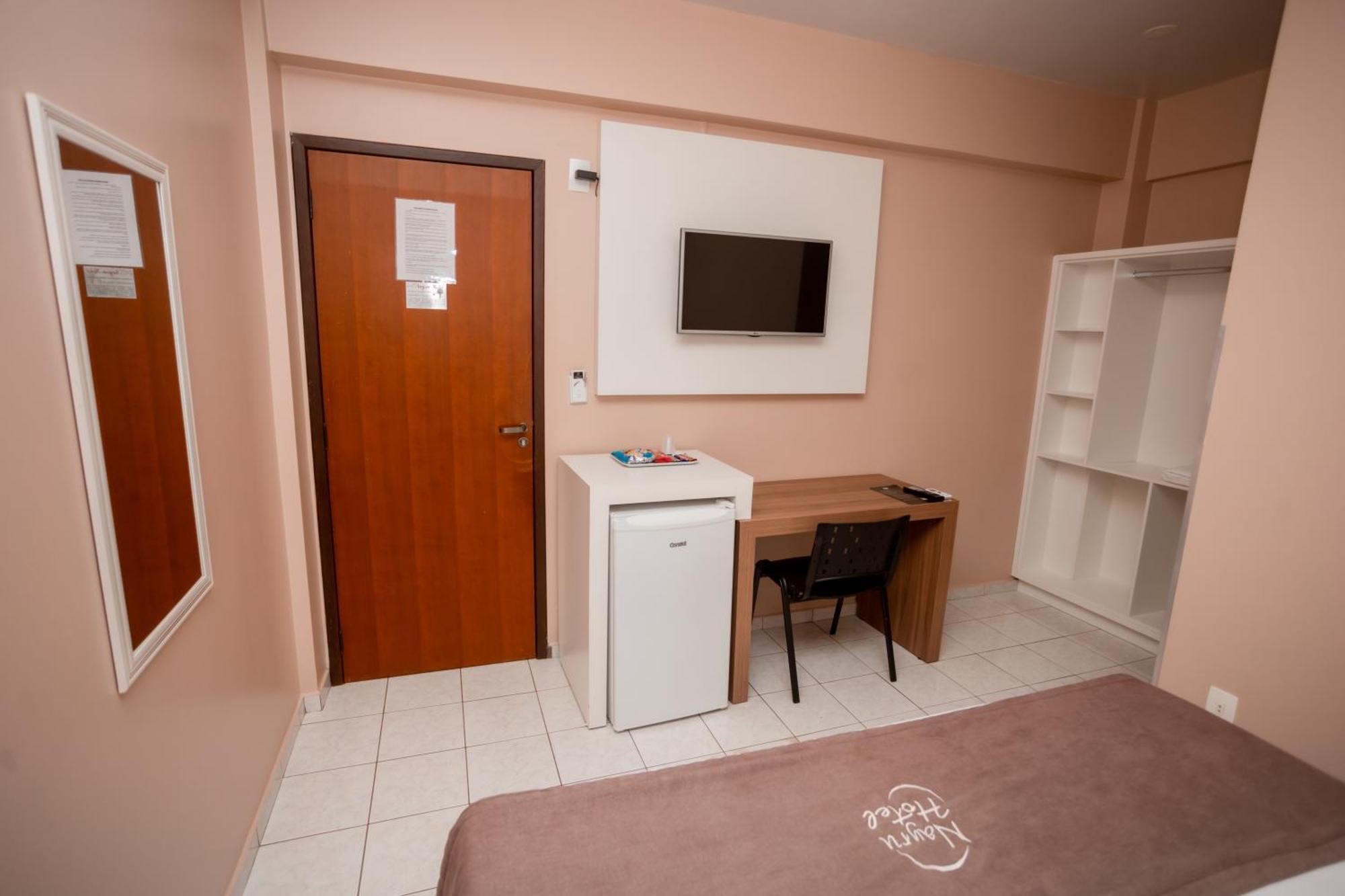 Nayru Hotel Toledo  Kültér fotó