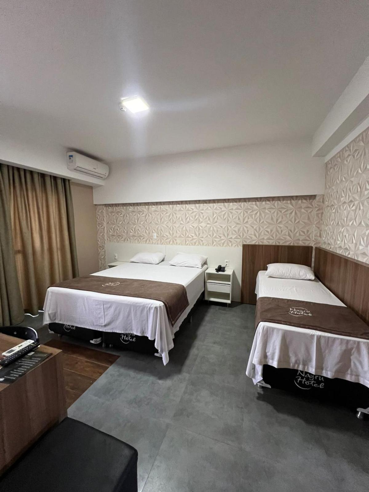 Nayru Hotel Toledo  Kültér fotó