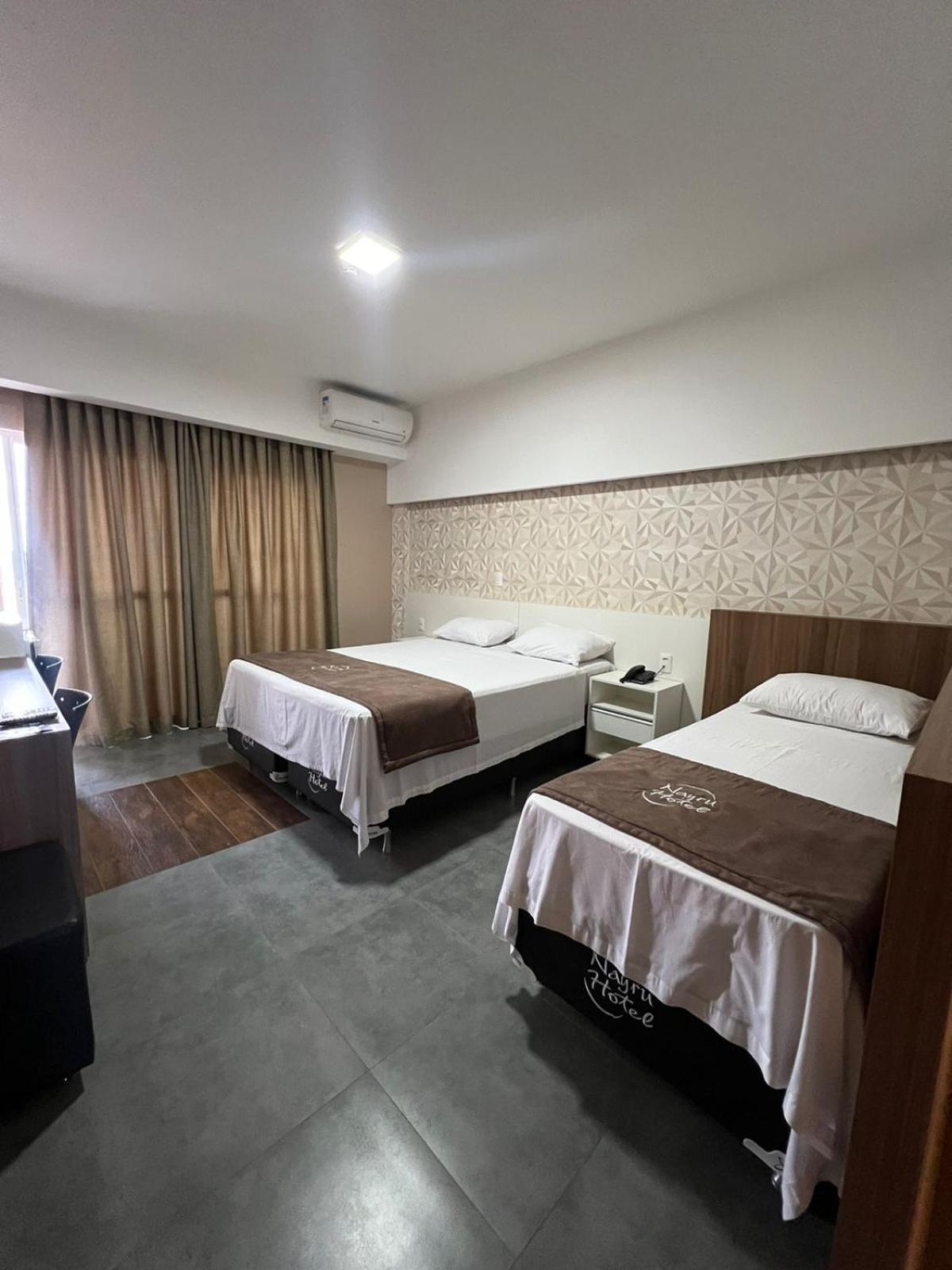 Nayru Hotel Toledo  Kültér fotó
