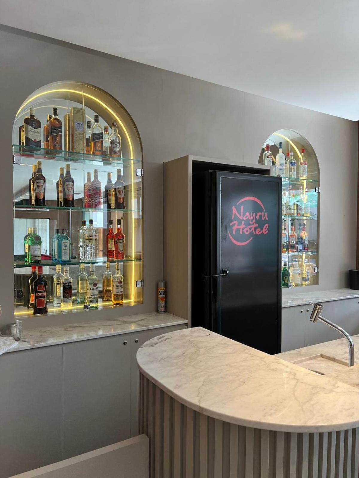 Nayru Hotel Toledo  Kültér fotó