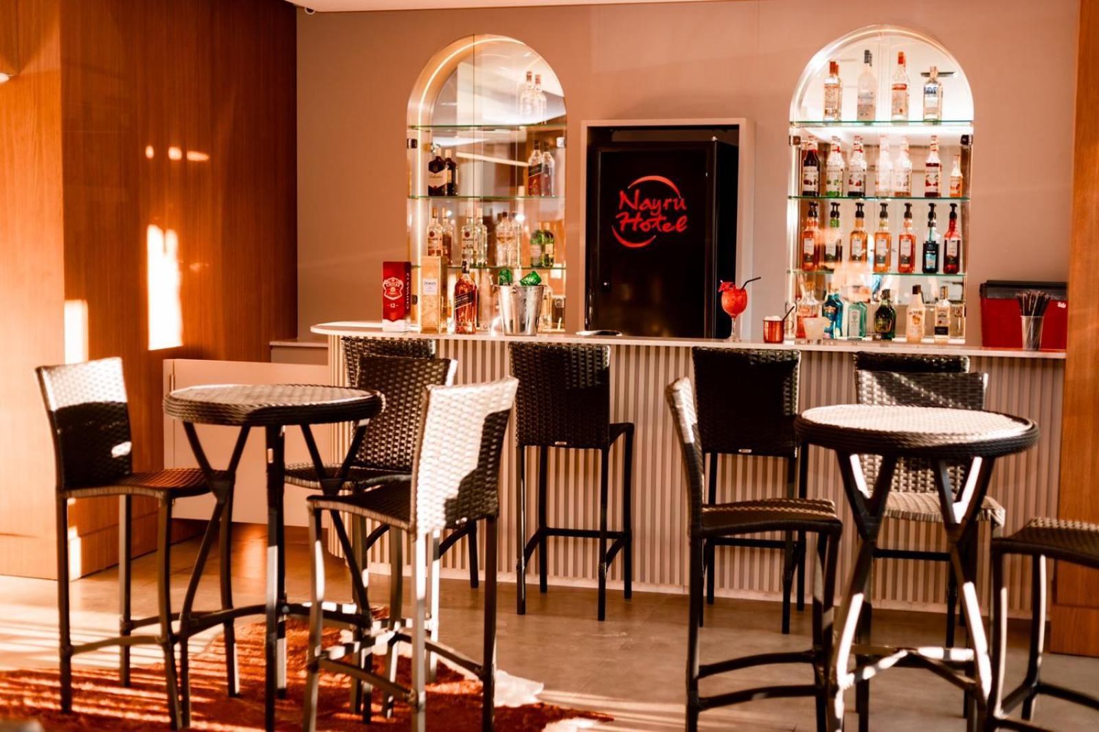 Nayru Hotel Toledo  Kültér fotó